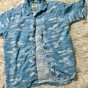 Blue Hawaiian shirt with tropical fish print. Lightweight button-down, perfect